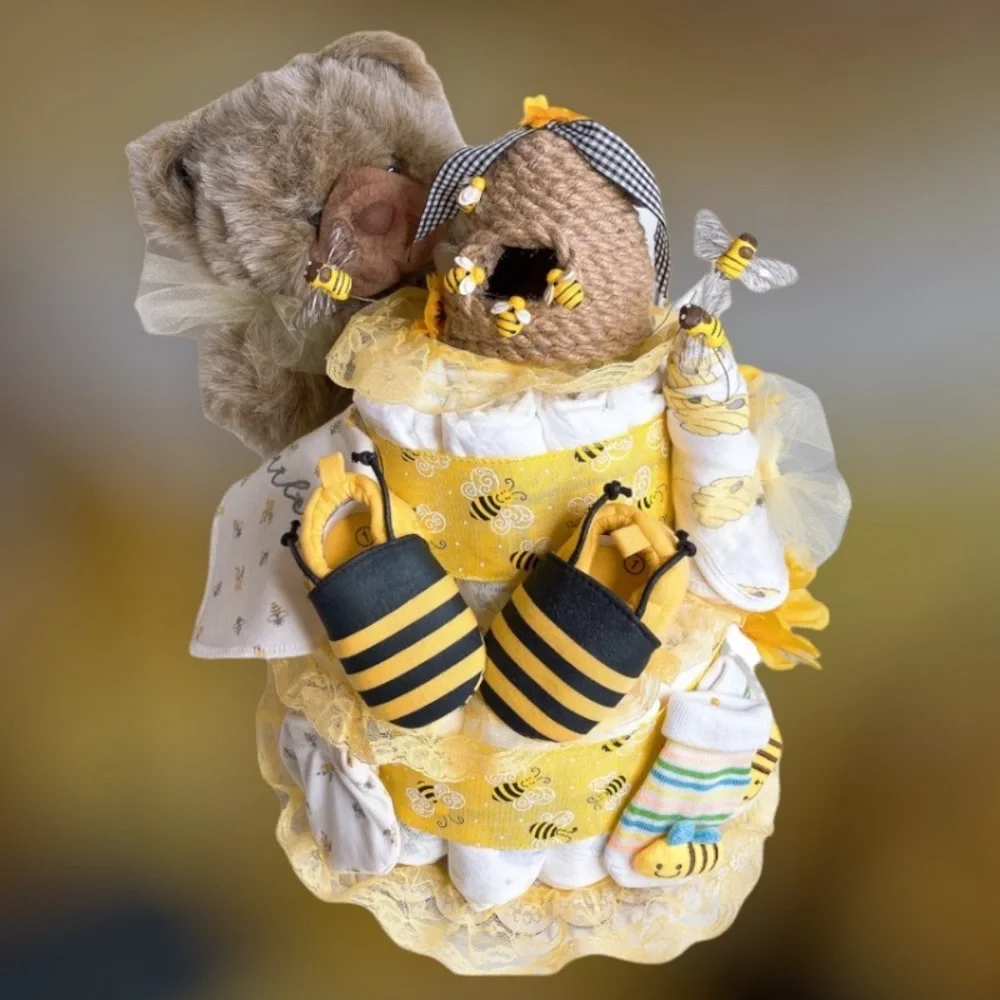 Honey Teddy Bear Diaper Diaper Cake, Bee themed